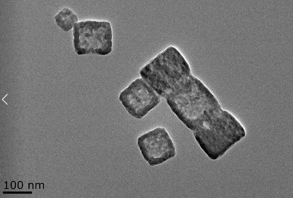 中空介孔普鲁士蓝纳米颗粒